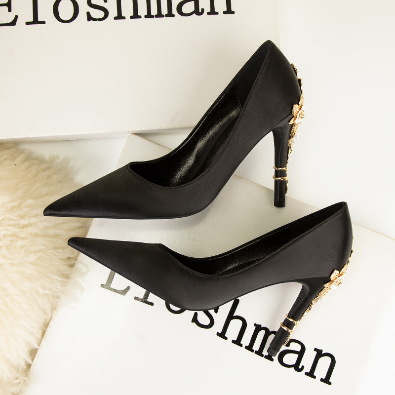 Vintage Flower Stiletto Heel Satin Shoes