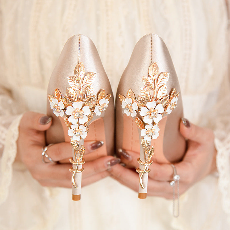 Vintage Flower Stiletto Heel Satin Shoes